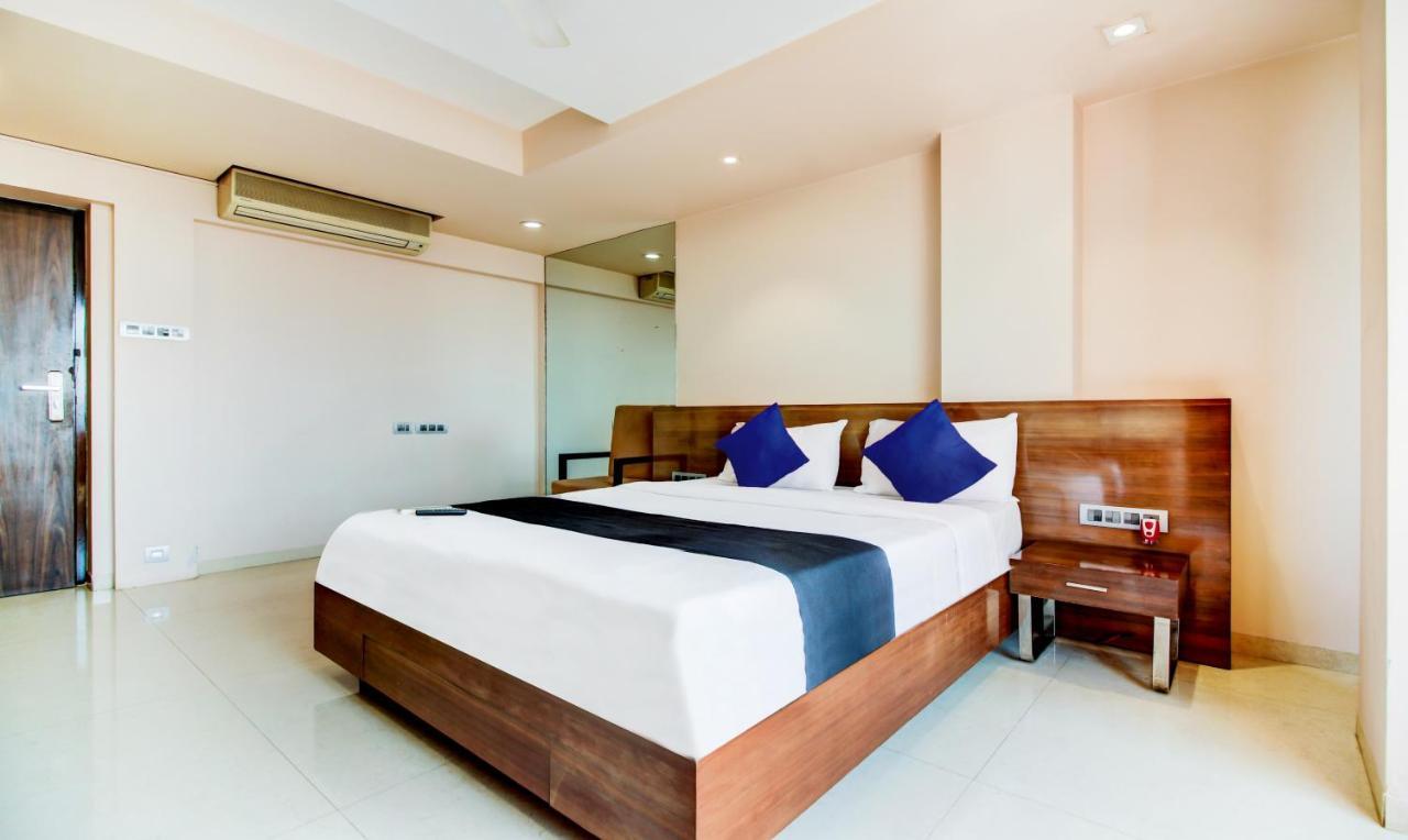 מומביי Hotel Imperial Residency מראה חיצוני תמונה