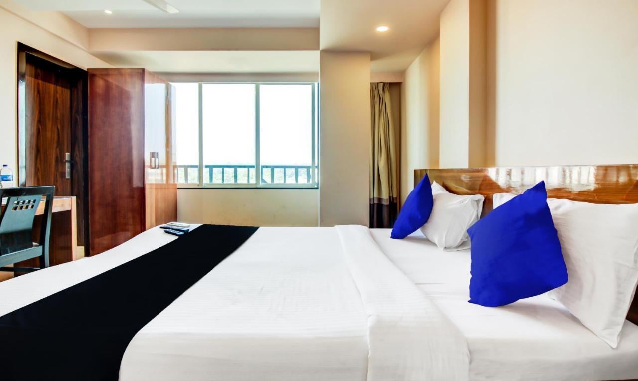 מומביי Hotel Imperial Residency מראה חיצוני תמונה