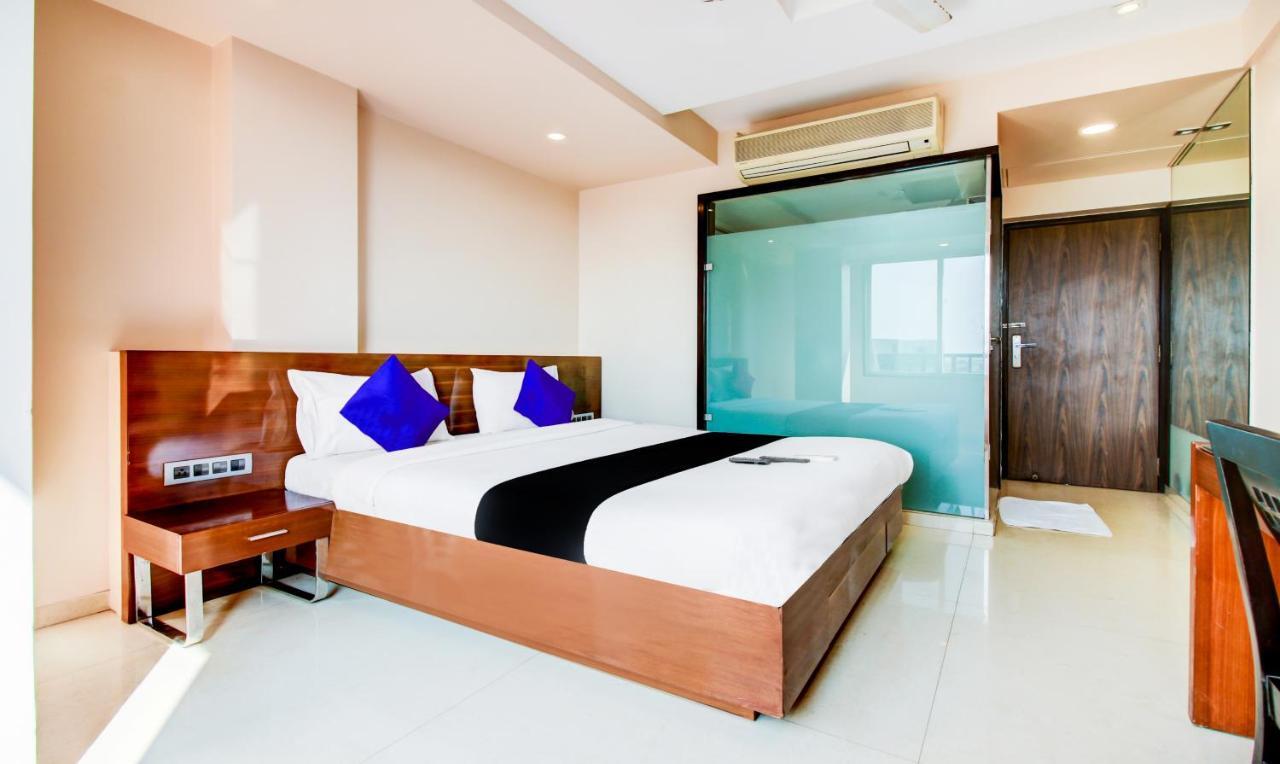 מומביי Hotel Imperial Residency מראה חיצוני תמונה