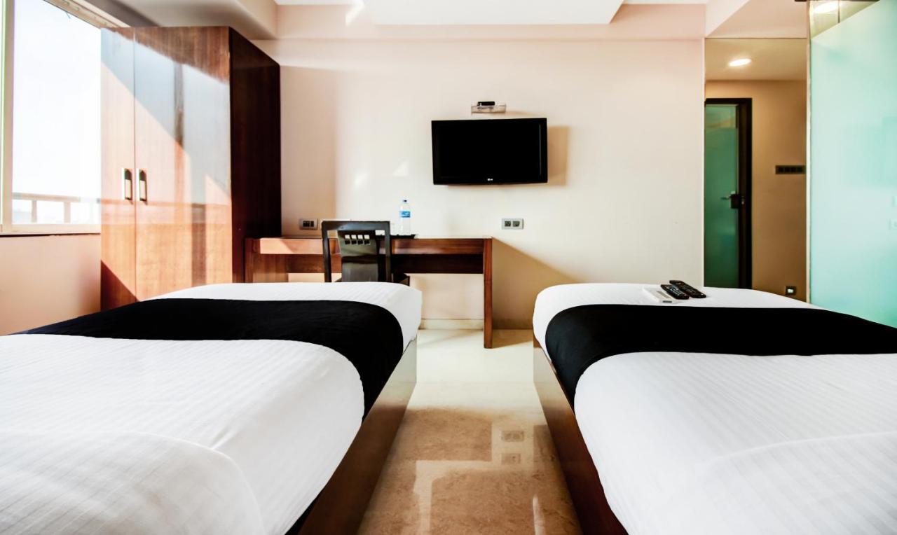 מומביי Hotel Imperial Residency מראה חיצוני תמונה